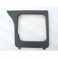 1979 - 1986 Mustang Console Shifter Bezel - Manual